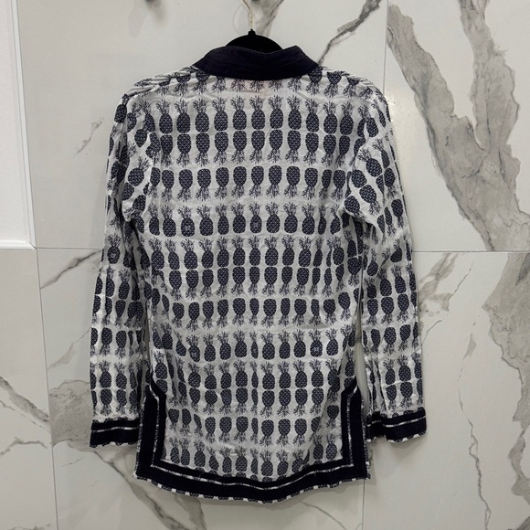 Tory Burch Navy and White Pineapple Tunic - Picture 5 of 6